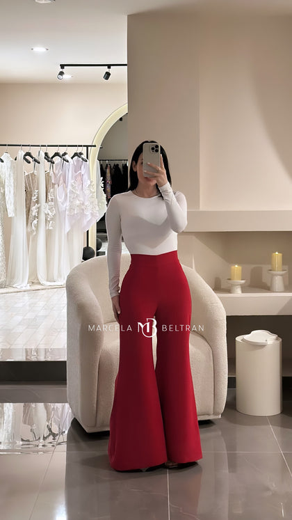 PANTALÓN CLÁSICO ROJO