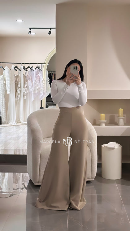 PANTALÓN CLÁSICO CAQUI